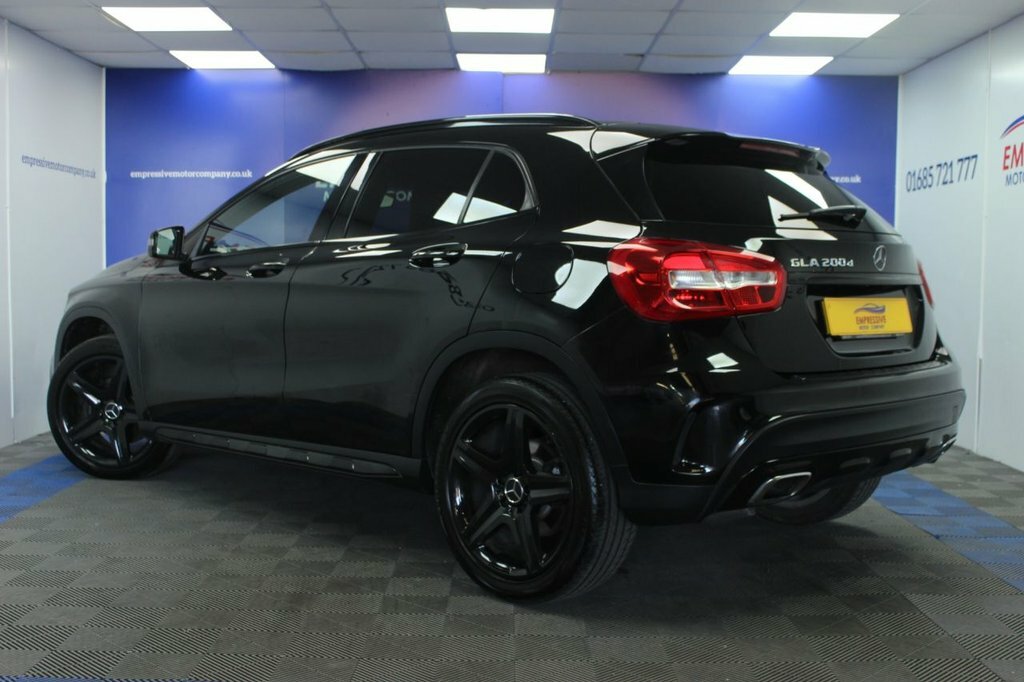 Mercedes-Benz GLA Class 2.1L Amg Line LD18TOJ Black #3