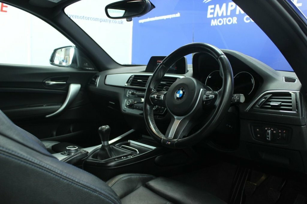 BMW 1 Series 2L M Sport Shadow Edition YD68EXL White #4