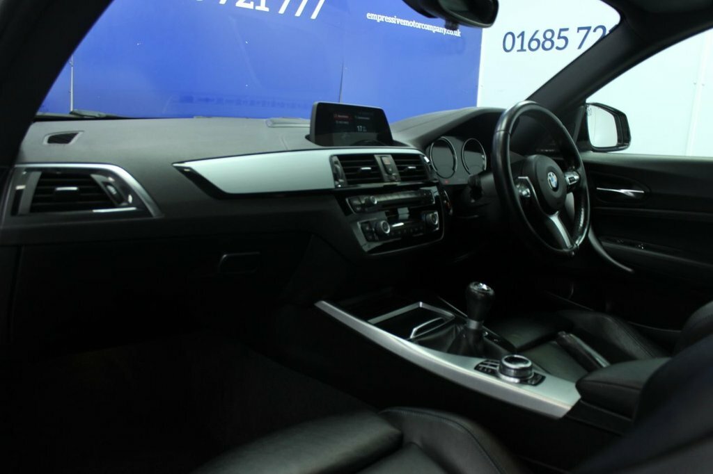 BMW 1 Series 2L M Sport Shadow Edition YD68EXL White #6