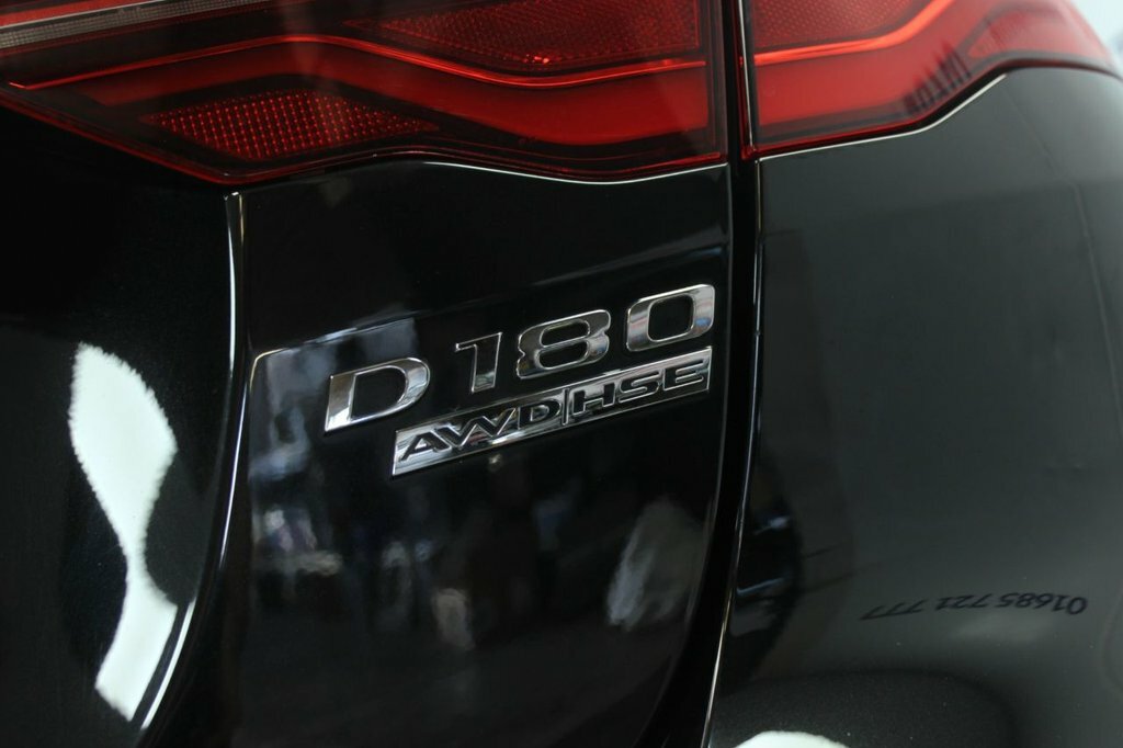 Jaguar XE 2L R-dynamic Hse LA19TXK Black #3