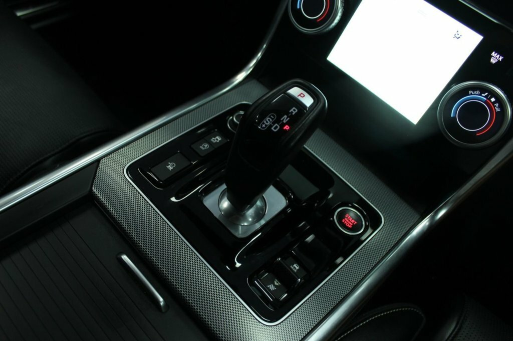 Jaguar XE 2L R-dynamic Hse LA19TXK Black #6