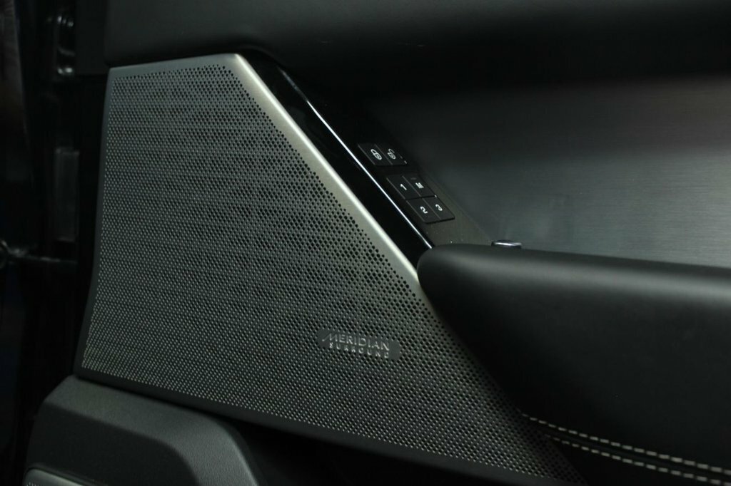 Land Rover Range Rover Velar 2L R-dynamic Hse LJ69XEK Black #6