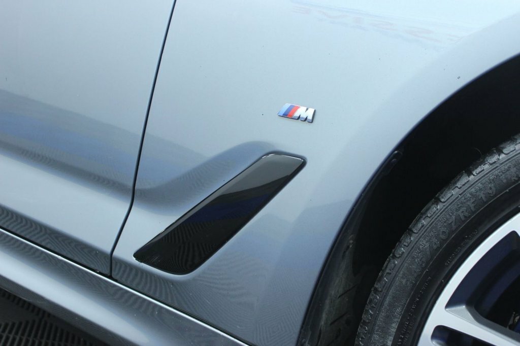 BMW 5 Series 2L 530E M Sport Blue #4