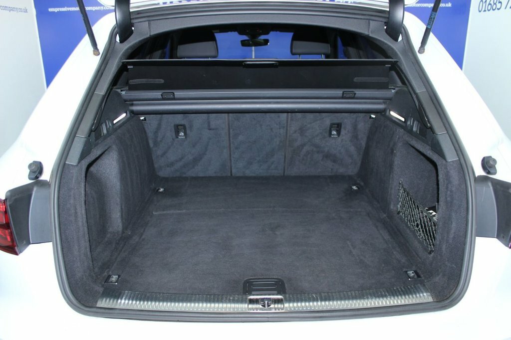 Audi A4 Avant Black Edition Grey #9