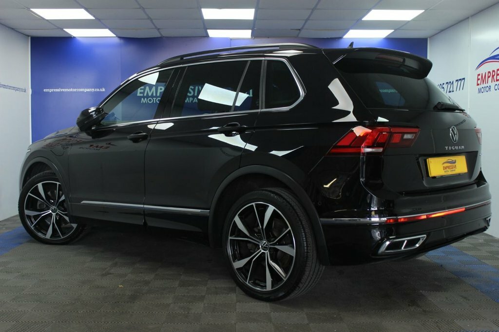 Volkswagen Tiguan 1.4L R-line AK23UEO Black #3