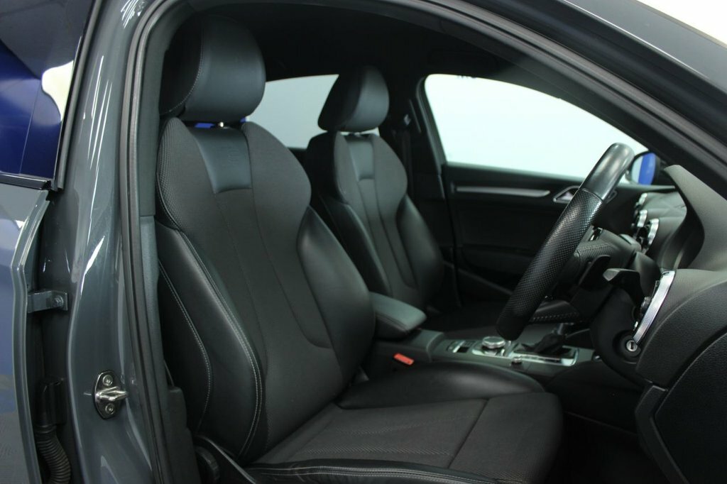 Audi A3 1.5L Black Edition Grey #6
