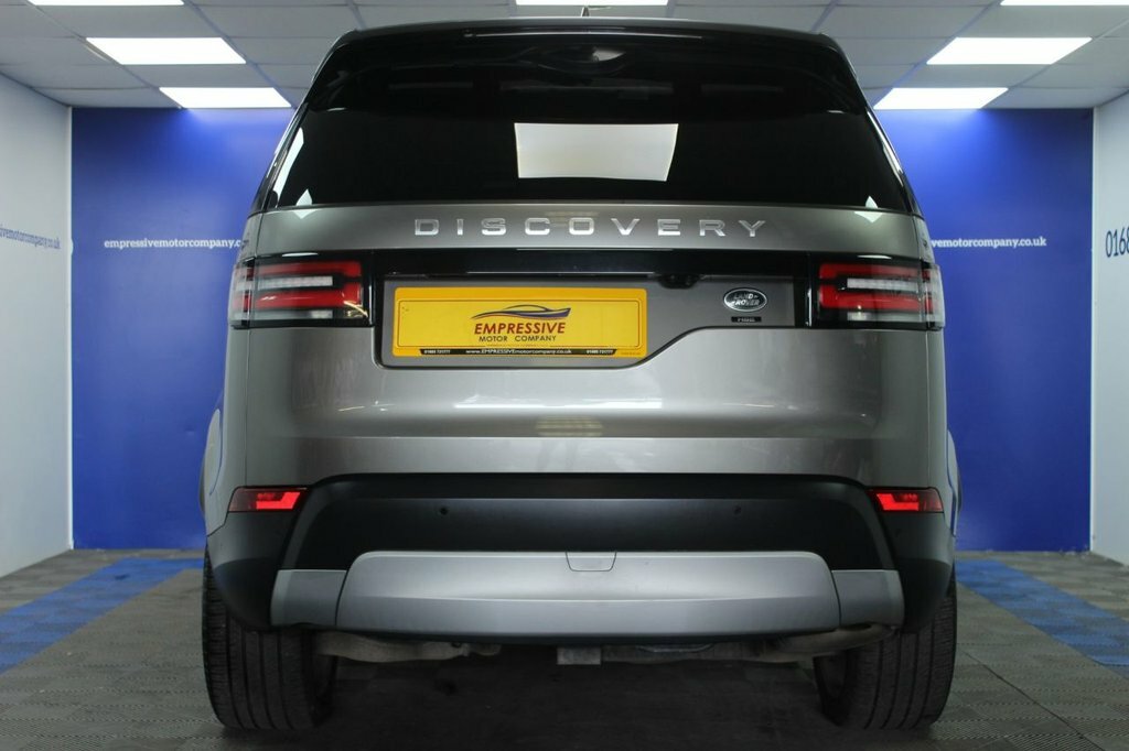 Land Rover Discovery 2L Hse Luxury White #16