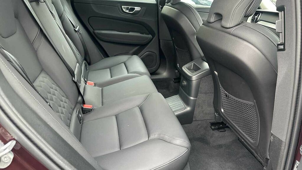 Volvo XC60 Core, T6 Awd Plug-in Hybrid, LD75OCV Red #6