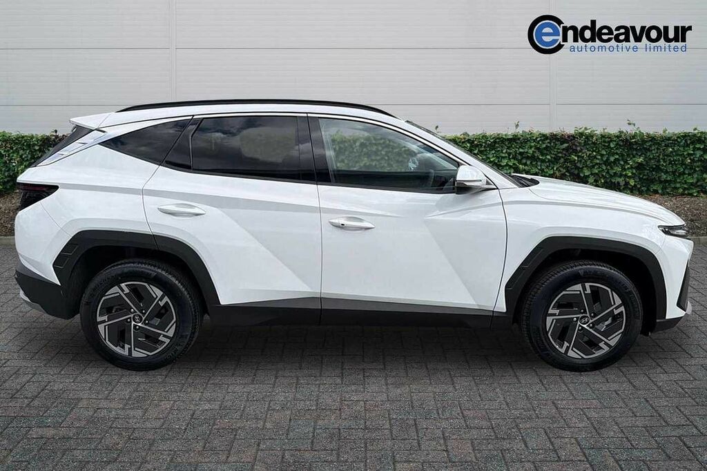 Hyundai Tucson 1.6T Hybrid Advance EJ26SNX White #2