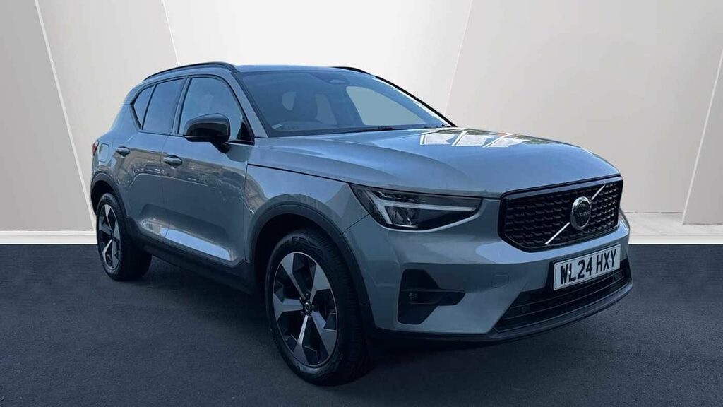 Volvo XC40 Plus, B3 Mild Hybrid, Dark Grey