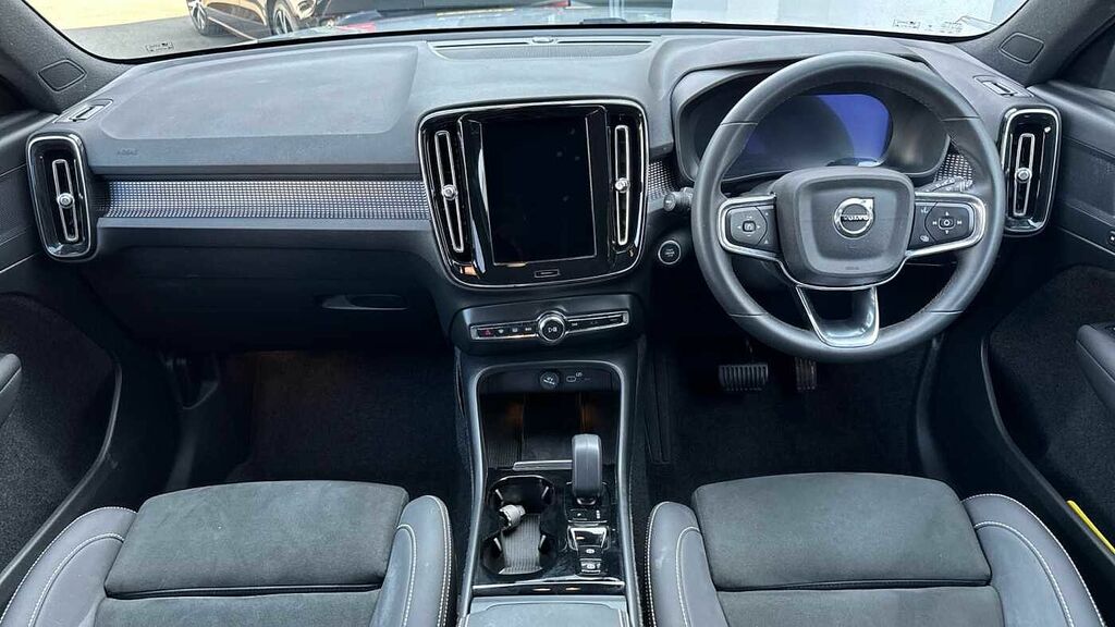 Volvo XC40 Plus, B3 Mild Hybrid, Dark WL24HXY Grey #5