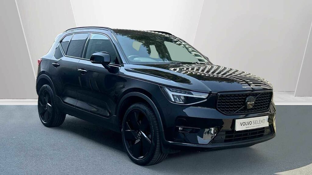 Volvo XC40 Black Edition Plus, B4 Mild Hybrid, Black