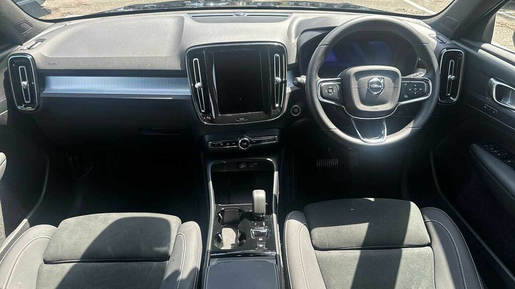Volvo XC40 Black Edition Plus, B3 Mild Hybrid, MJ75HZZ Black #5