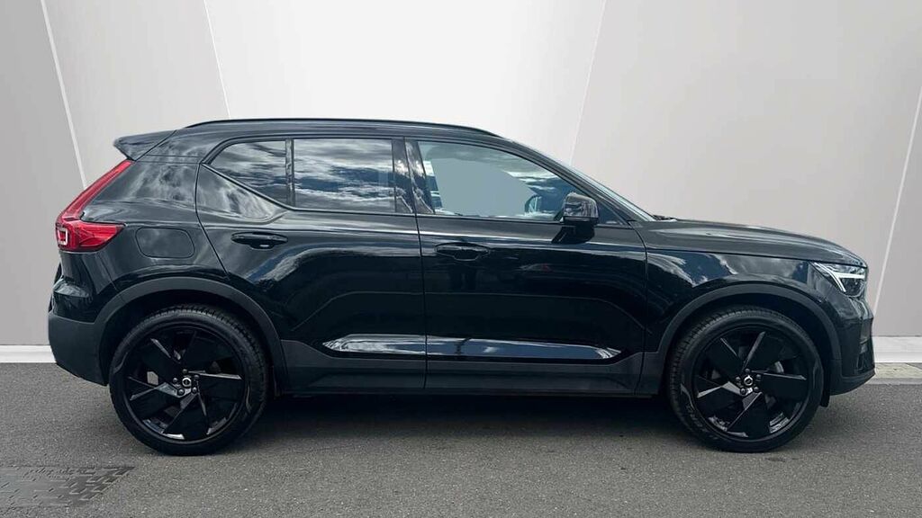 Volvo XC40 Black Edition Plus, B3 Mild Hybrid, MJ75HZZ Black #3
