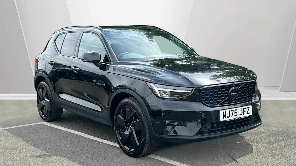 Volvo XC40 Black Edition Plus, B3 Mild Hybrid, Black