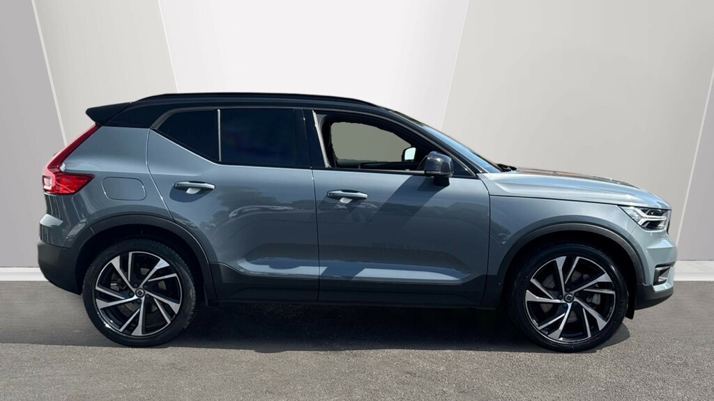 Volvo XC40 Recharge R-design Pro, T5 Plug-in Hybrid Grey #3