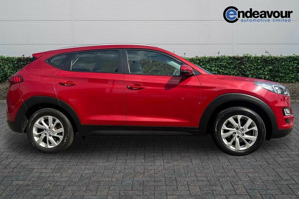 Hyundai Tucson 1.6 Crdi 136 Se Nav 2Wd Dct AE19WKM Red #2