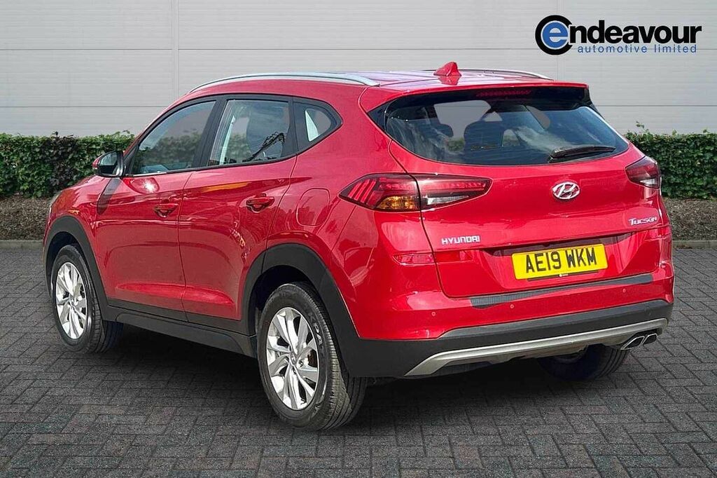 Hyundai Tucson 1.6 Crdi 136 Se Nav 2Wd Dct AE19WKM Red #5