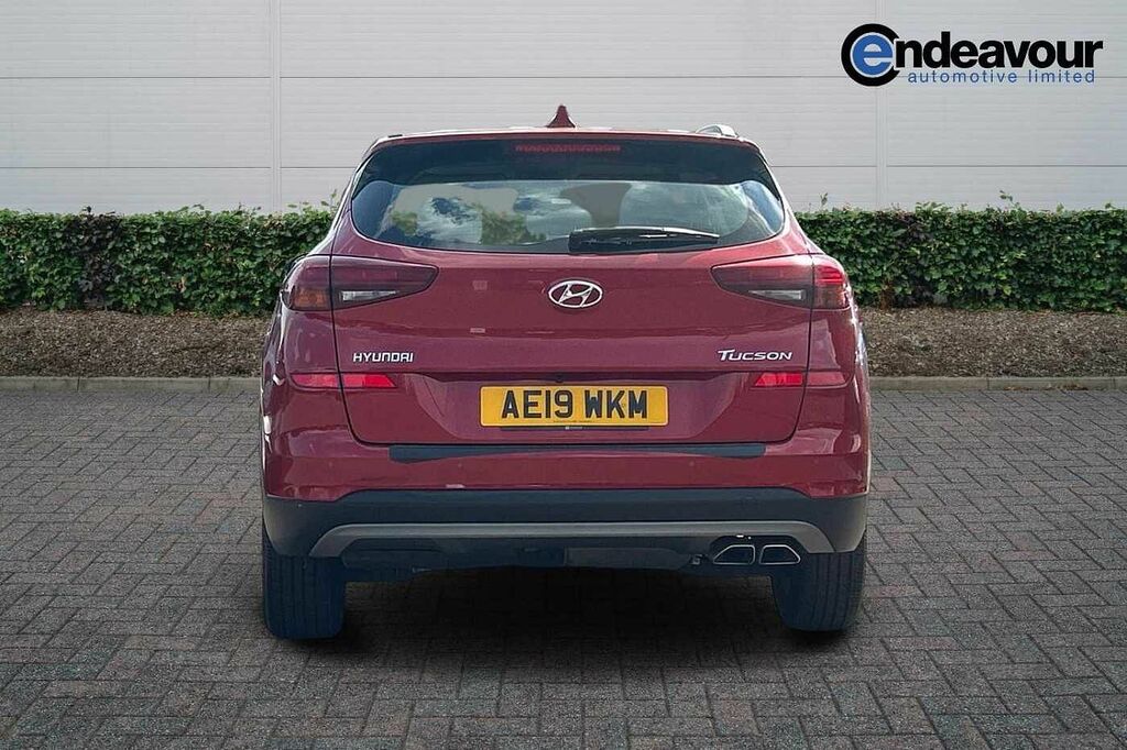 Hyundai Tucson 1.6 Crdi 136 Se Nav 2Wd Dct AE19WKM Red #4