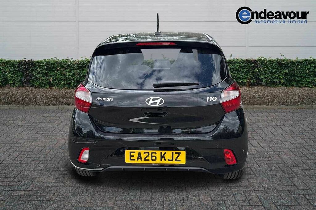 Hyundai I10 1.0 63 Premium Nav EA26KJZ Black #4