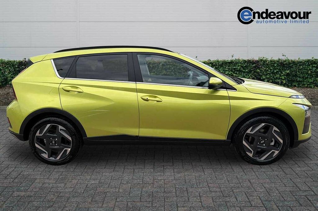 Hyundai Bayon 1.0 Tgdi 90 Tech Line EF75YVU Green #2