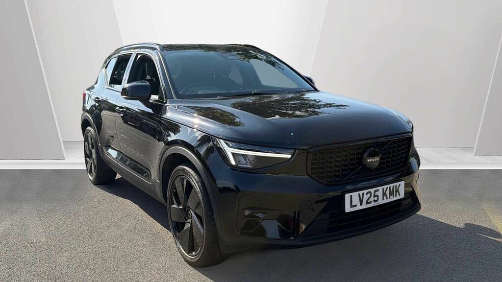 Volvo XC40 Black Edition Plus, B4 Mild Hybrid, Black