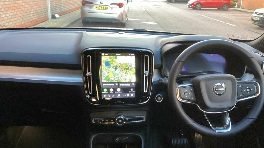 Volvo XC40 Plus, B4 Mild Hybrid, Dark LR26GCX Silver #5