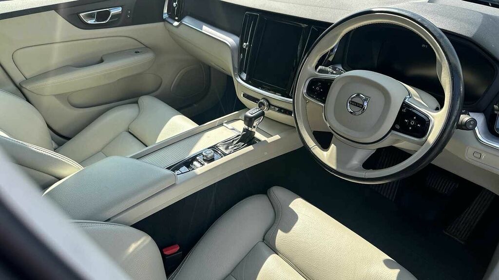Volvo V60 T5 Awd Plus Grey #4
