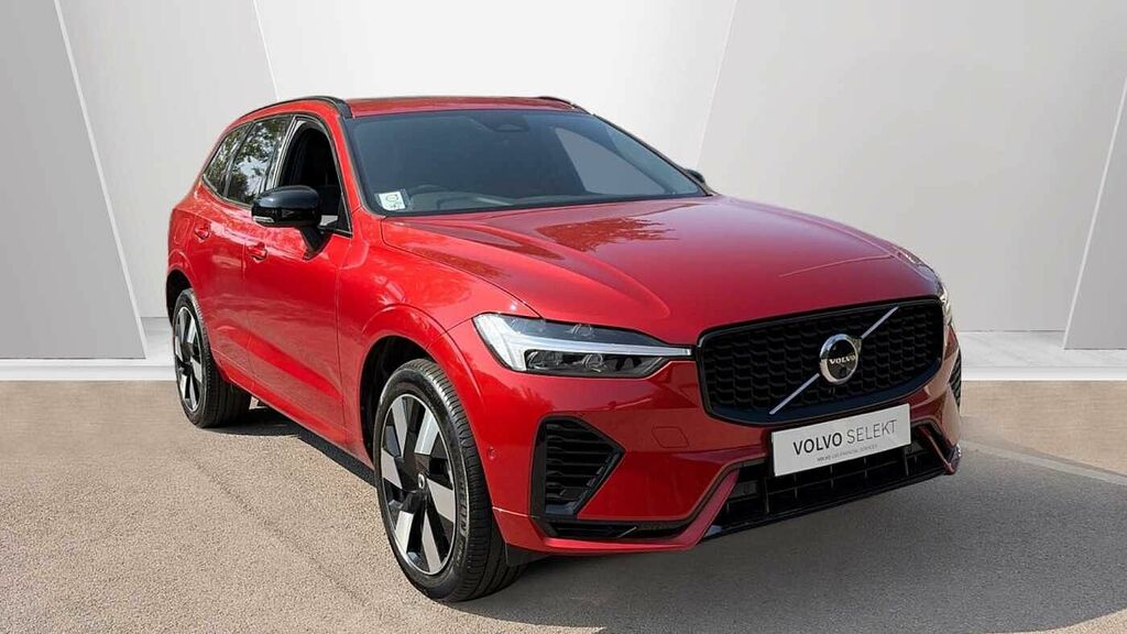 Volvo XC60 Recharge Plus, T6 Awd Plug-in Hybrid, Red