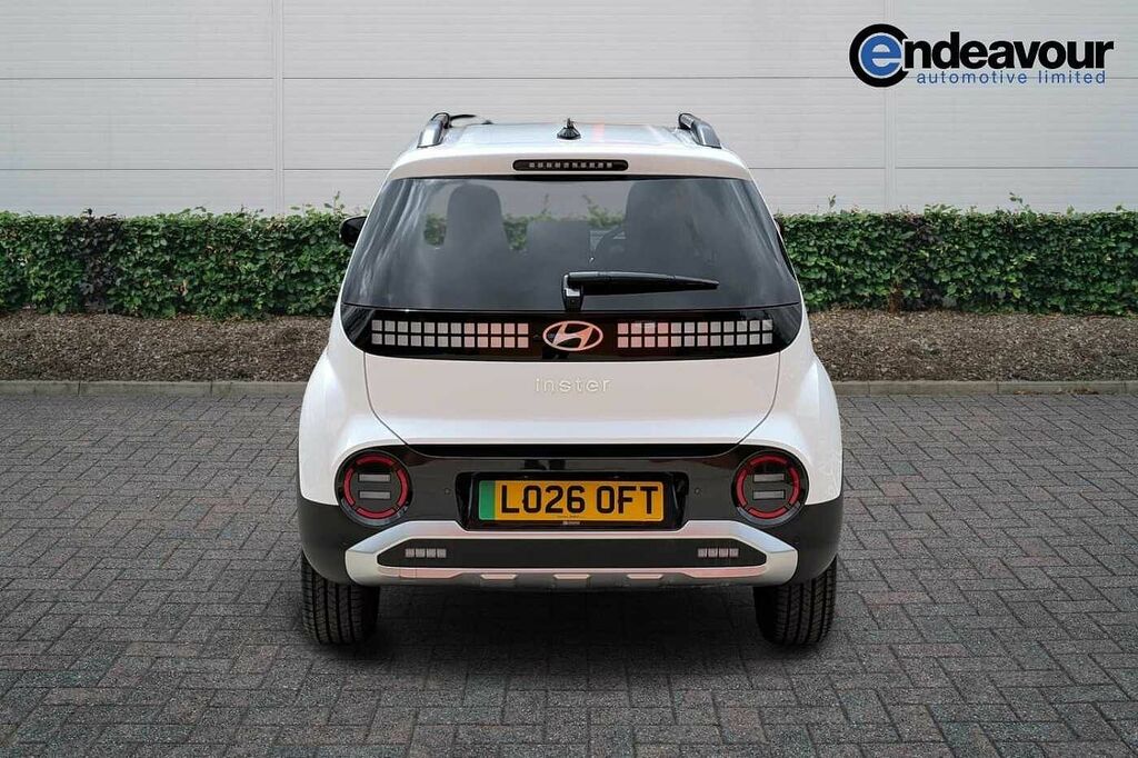 Hyundai Inster 85Kw 02 49Kwh LO26OFT White #4