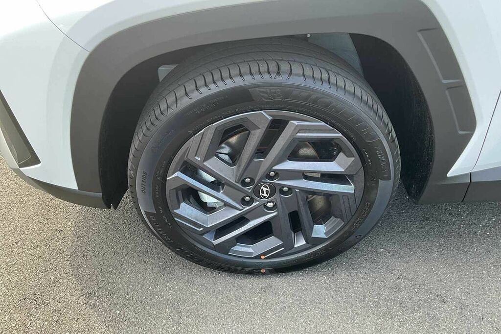 Hyundai Tucson 1.6T 239 Hybrid Black Line LO26OVG White #5