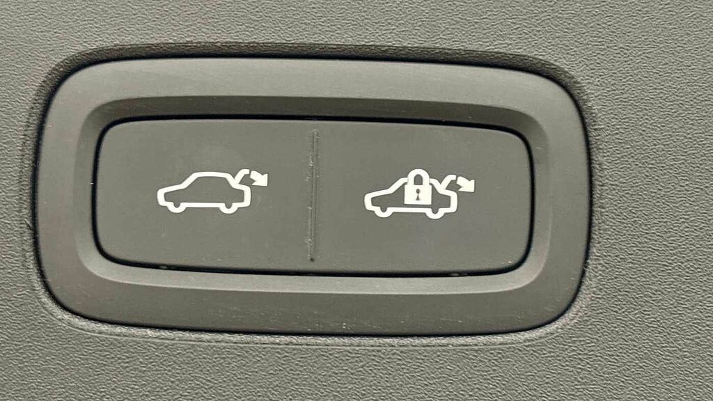 Volvo EX90 Ultra Twin Motor Massage Seats, Bowerswilkins Au Grey #19