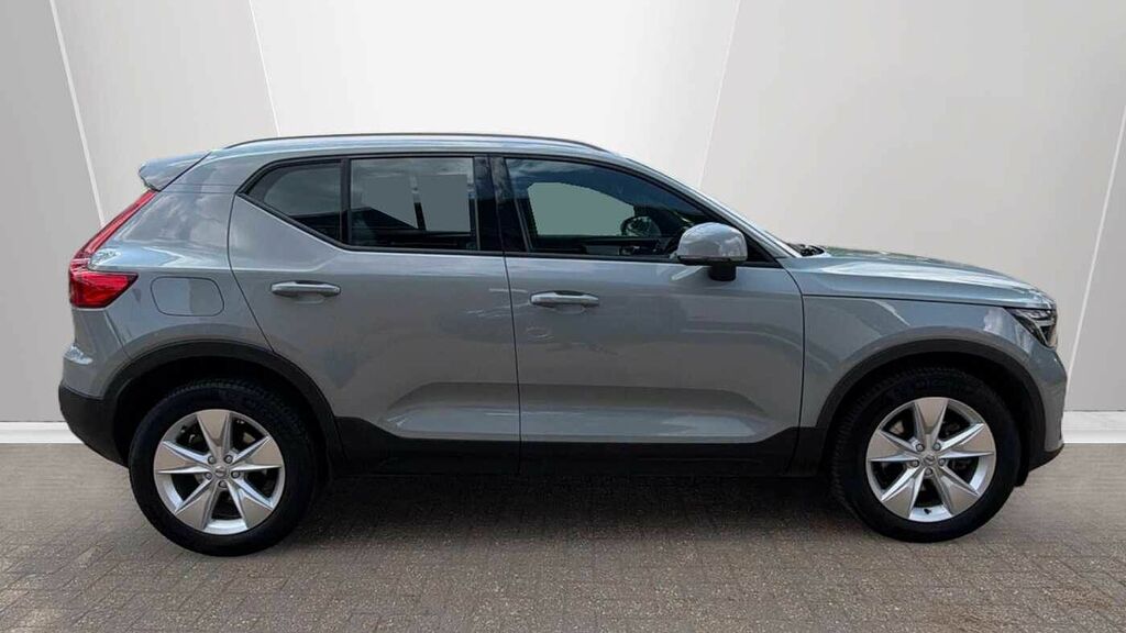 Volvo XC40 Core, B3 Mild Hybrid, YA24EZR Grey #3