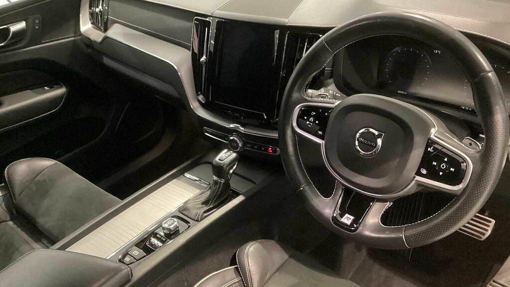 Volvo XC60 T5 Awd R-design Pro Grey #4
