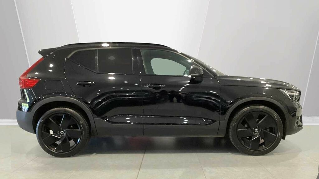 Volvo XC40 Black Edition Plus, B3 Mild Hybrid, Black #3