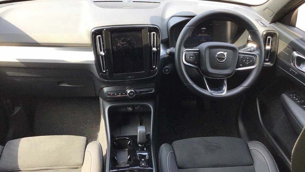 Volvo XC40 Ultra, B3 Mild Hybrid, Dark RV75CGY Grey #5