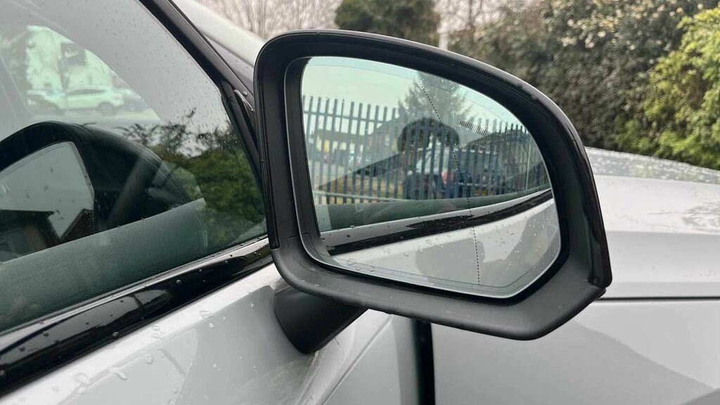 Volvo EX40 Twin Motor Ultra Sunroof, Harmankardon Sound, 36 Grey #23