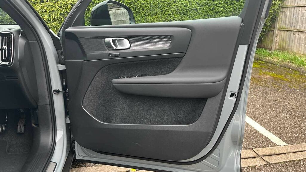 Volvo EX40 Twin Motor Ultra Sunroof, Harmankardon Sound, 36 Grey #22
