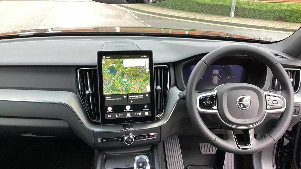 Volvo XC60 Black Edition Plus, T6 Awd Plug-in Hybrid, Electri LT26WGA Black #5