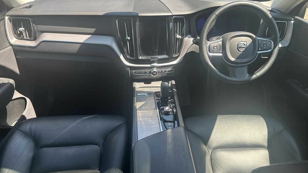Volvo XC60 Recharge Core, T6 Awd Plug-in Hybrid, Blue #4