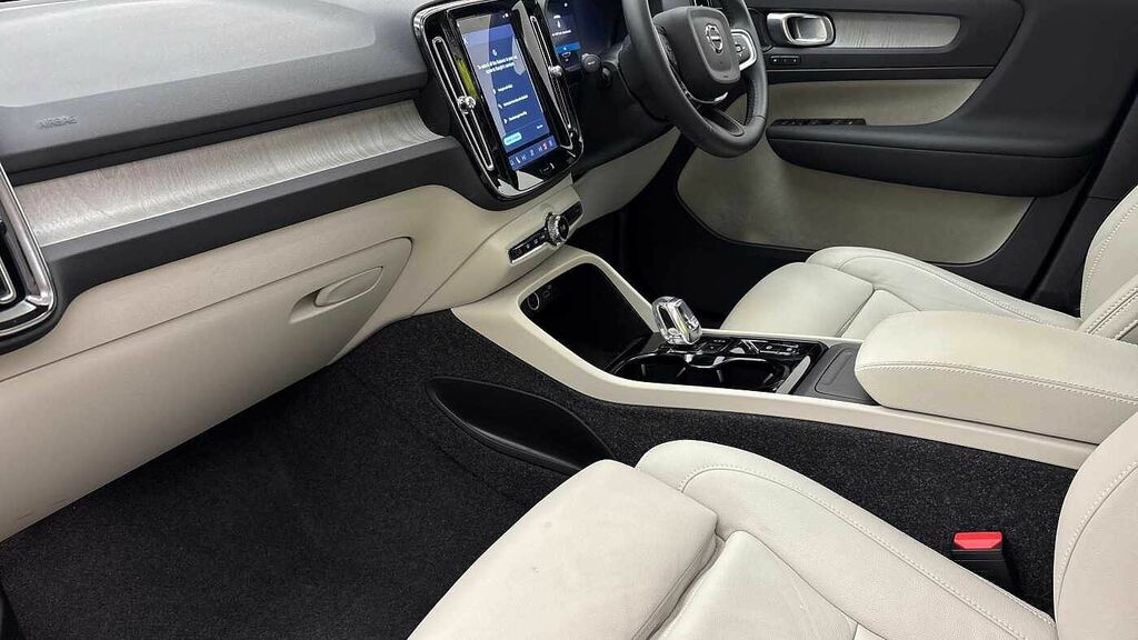 Volvo XC40 B3 P Ultra Dark Sunroof, Harmankardon Sound, 3 #6