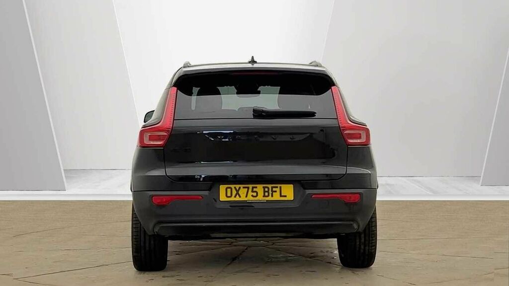 Volvo XC40 Black Edition Ultra, B4 Mild Hybrid, OX75BFL Black #4