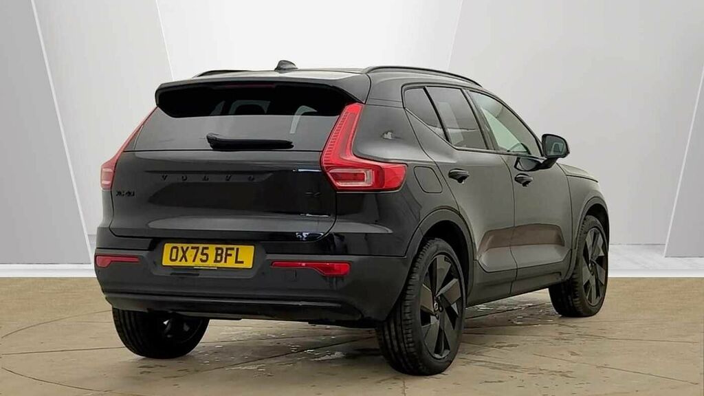 Volvo XC40 Black Edition Ultra, B4 Mild Hybrid, OX75BFL Black #3