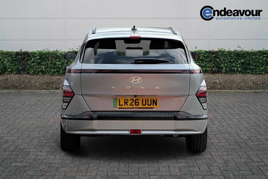 Hyundai Kona 160Kw Ultimate 65Kwh LR26UUN Silver #4