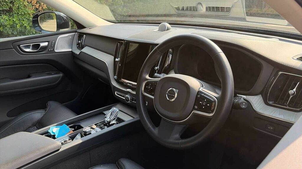 Volvo XC60 Ultra, B5 Awd Mild Hybrid, Bright RV74EDP Black #4
