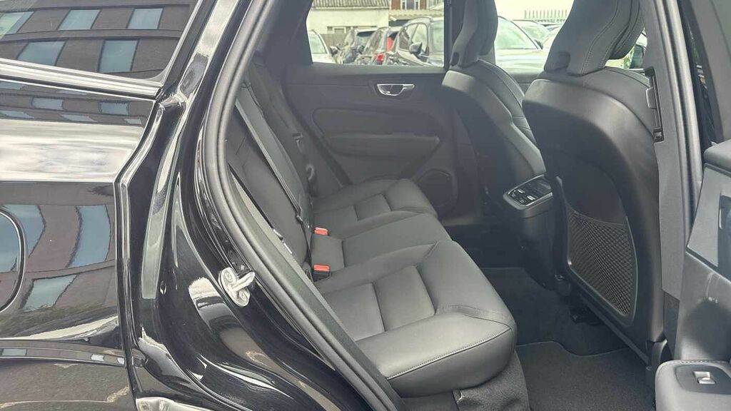 Volvo XC60 Plus, B5 Awd Mild Hybrid, Dark RF25AYP Black #6