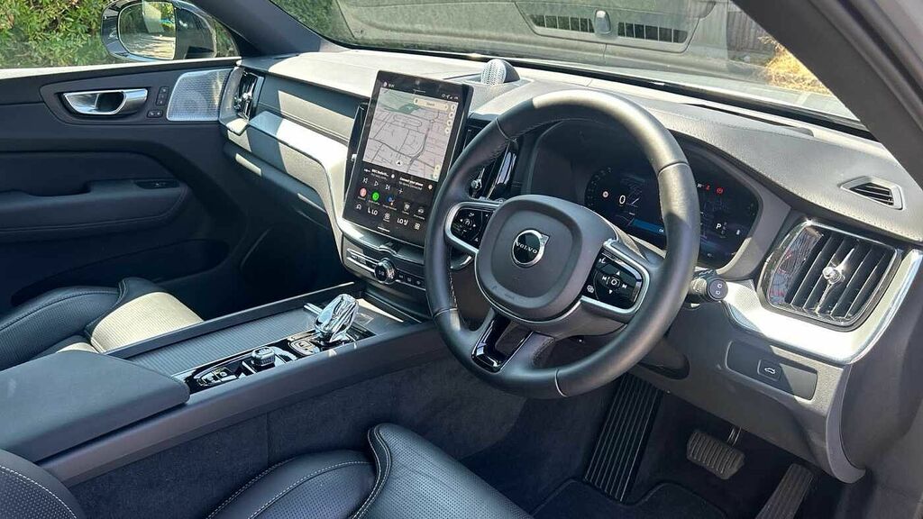 Volvo XC60 Black Edition Ultra, B5 Awd Mild Hybrid, RE75JDF Grey #4