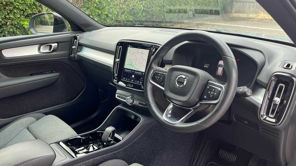 Volvo XC40 Plus, B3 Mild Hybrid, Dark LC24HZL Grey #4