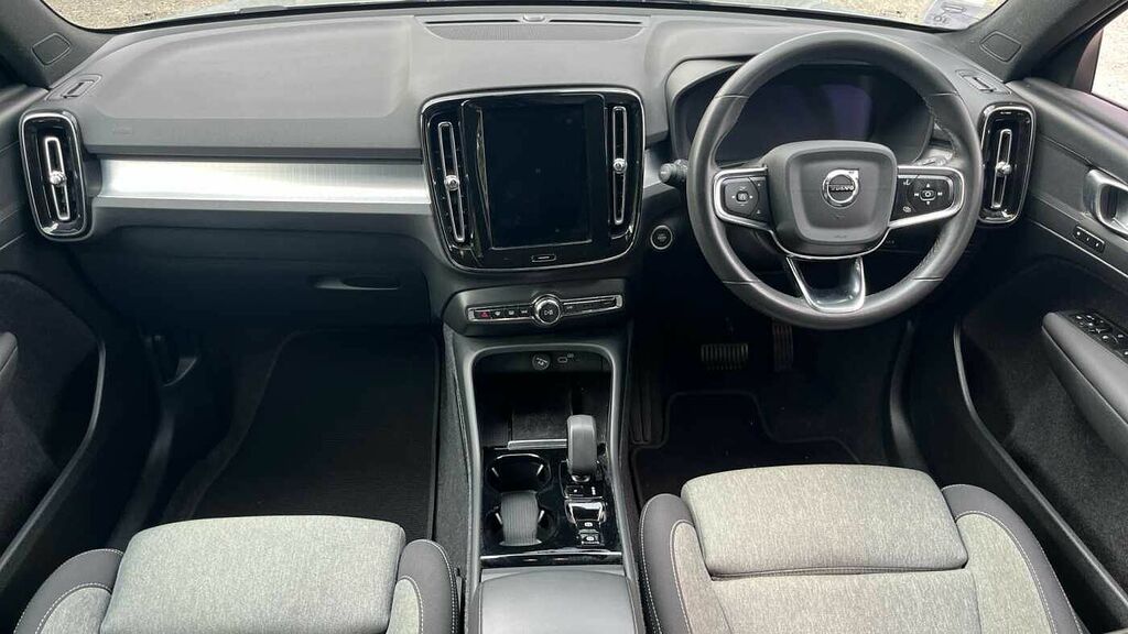 Volvo XC40 Plus, B3 Mild Hybrid, Dark LC24HZL Grey #5