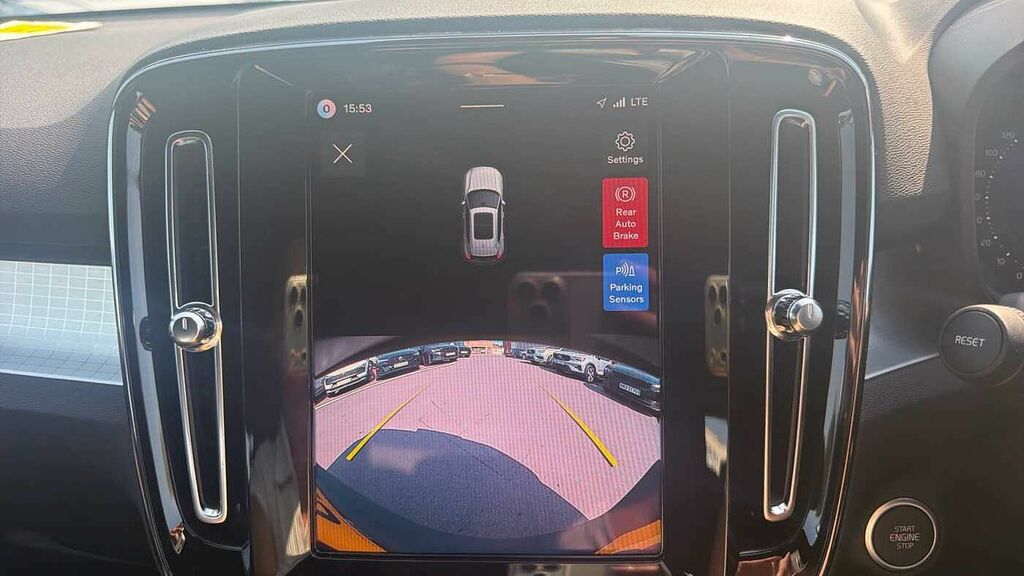 Volvo XC40 B3 P Black Edition Plus Blue #16